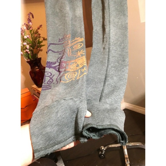 The People of the Labyrinths Gray Sweatpants - Picture 5 of 10